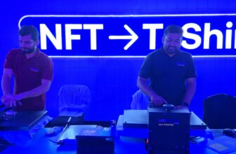 Live T-Shirt Printing Activity in Bengaluru for Algorand Summit