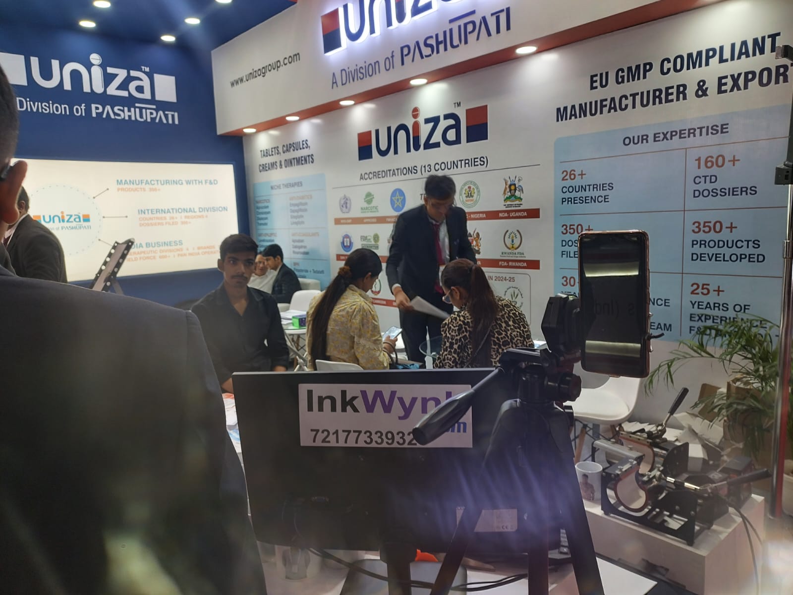 Live Printing Activity in Gujarat – A Premium Souvenir-Based Marketing Strategy