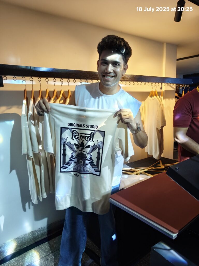 Live T-Shirt Printing in Delhi NCR